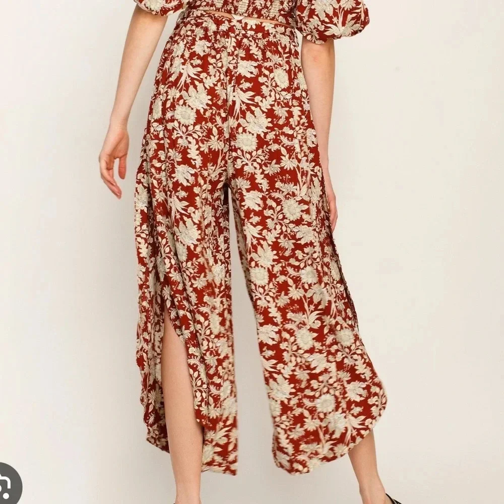 FREE PEOPLE SUNDAY SET FLORAL FLOWY PANTS
